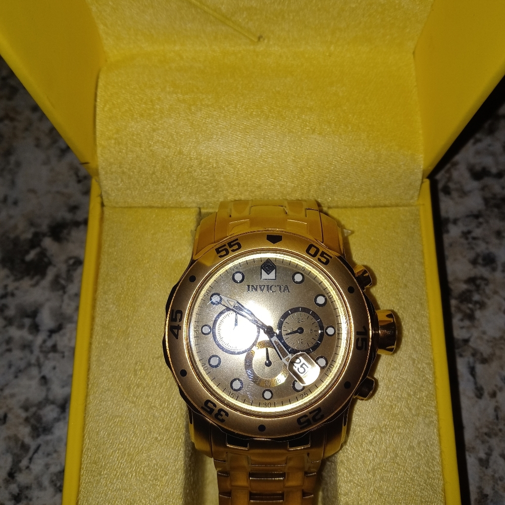 Invicta Men's Watch Gold